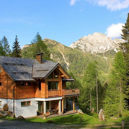 Almhaus Nassfeld Appartement Sonnenalpe Nassfeld Buitenkant foto